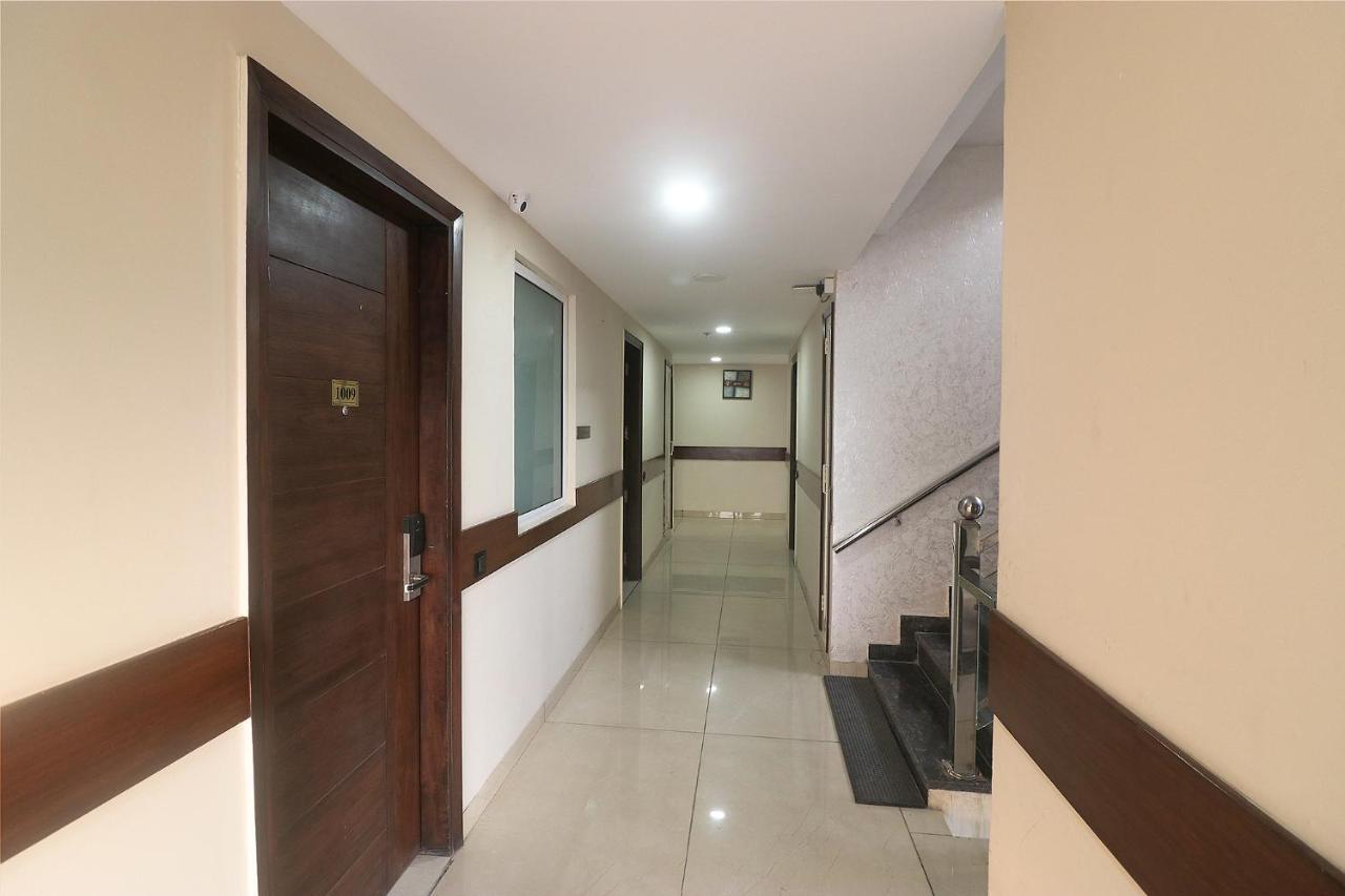 Fabhotel Mid Town Grand פנצ'קולה מראה חיצוני תמונה